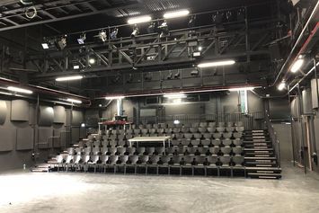 Bühne Oben, HfS Ernst Busch